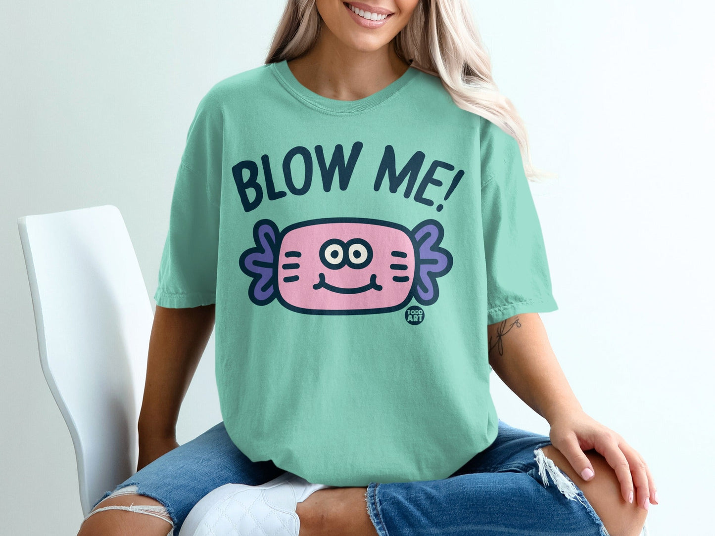 Blow Me Cute Cartoon Graphic Casual T-Shirt