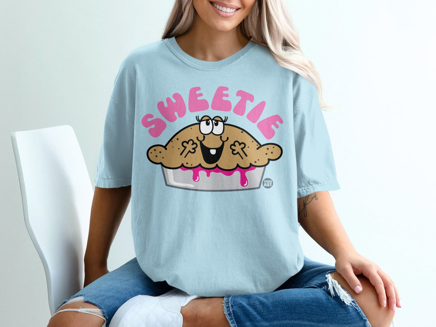 Sweetie Cartoon Pie Design Light Blue T-Shirt