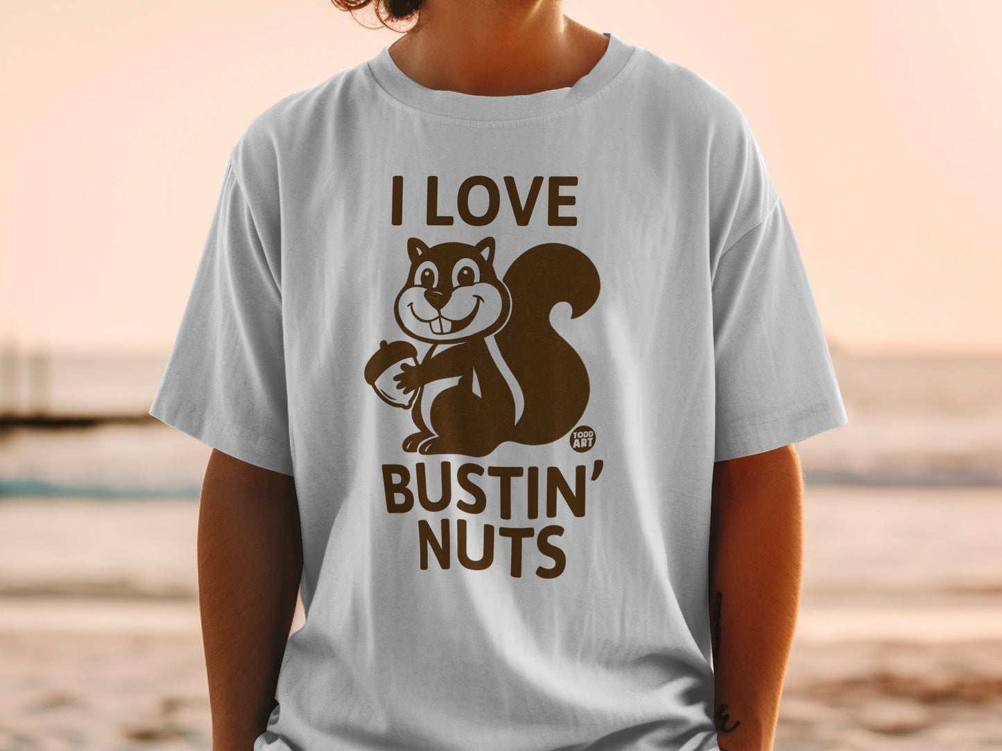 Funny Squirrel T-Shirt, I Love Bustin' Nuts Acorn Tee, Humorous Animal Pun Shirt, Sarcastic Fall Autumn Shirt, Squirrel Lover Gift T-Shirts