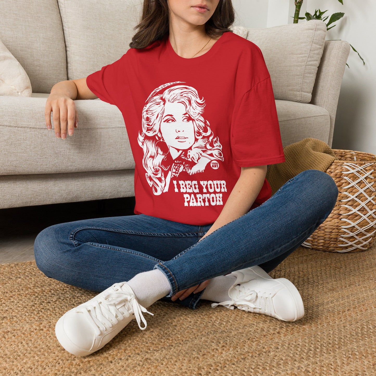 Dolly Parton Portrait T-Shirt — “I Beg Your Parton” Retro Country Graphic Tee