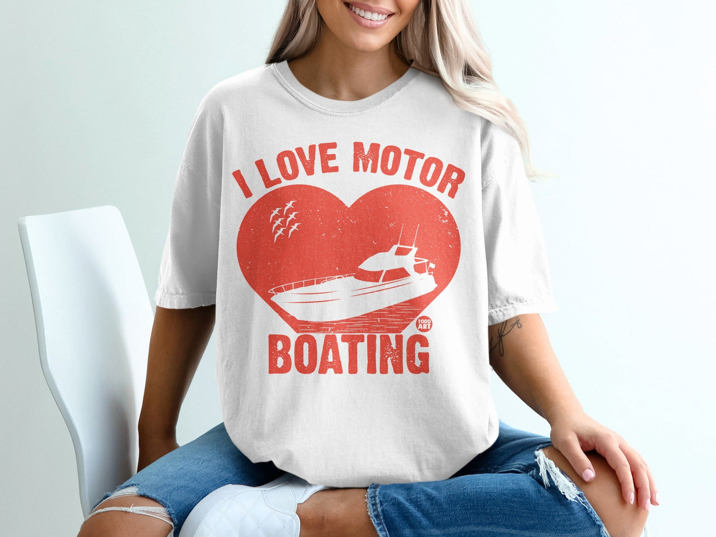 I Love Motor Boating Graphic Casual Shirt Product