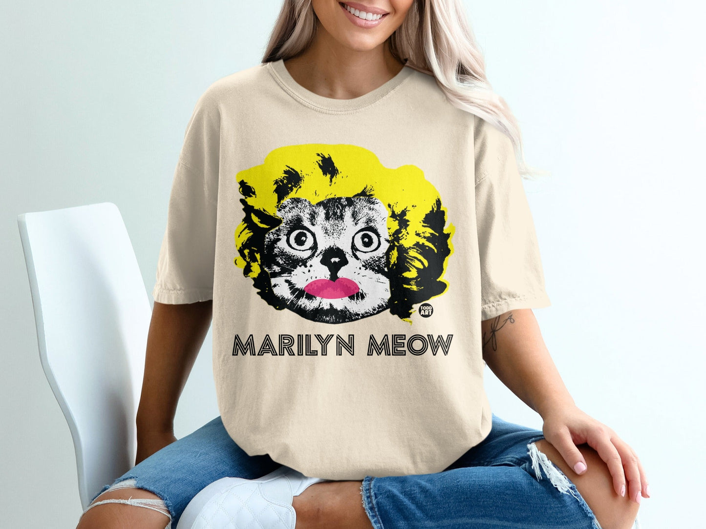 Marilyn Meow Cat Graphic Tee Shirt with Yellow Hair