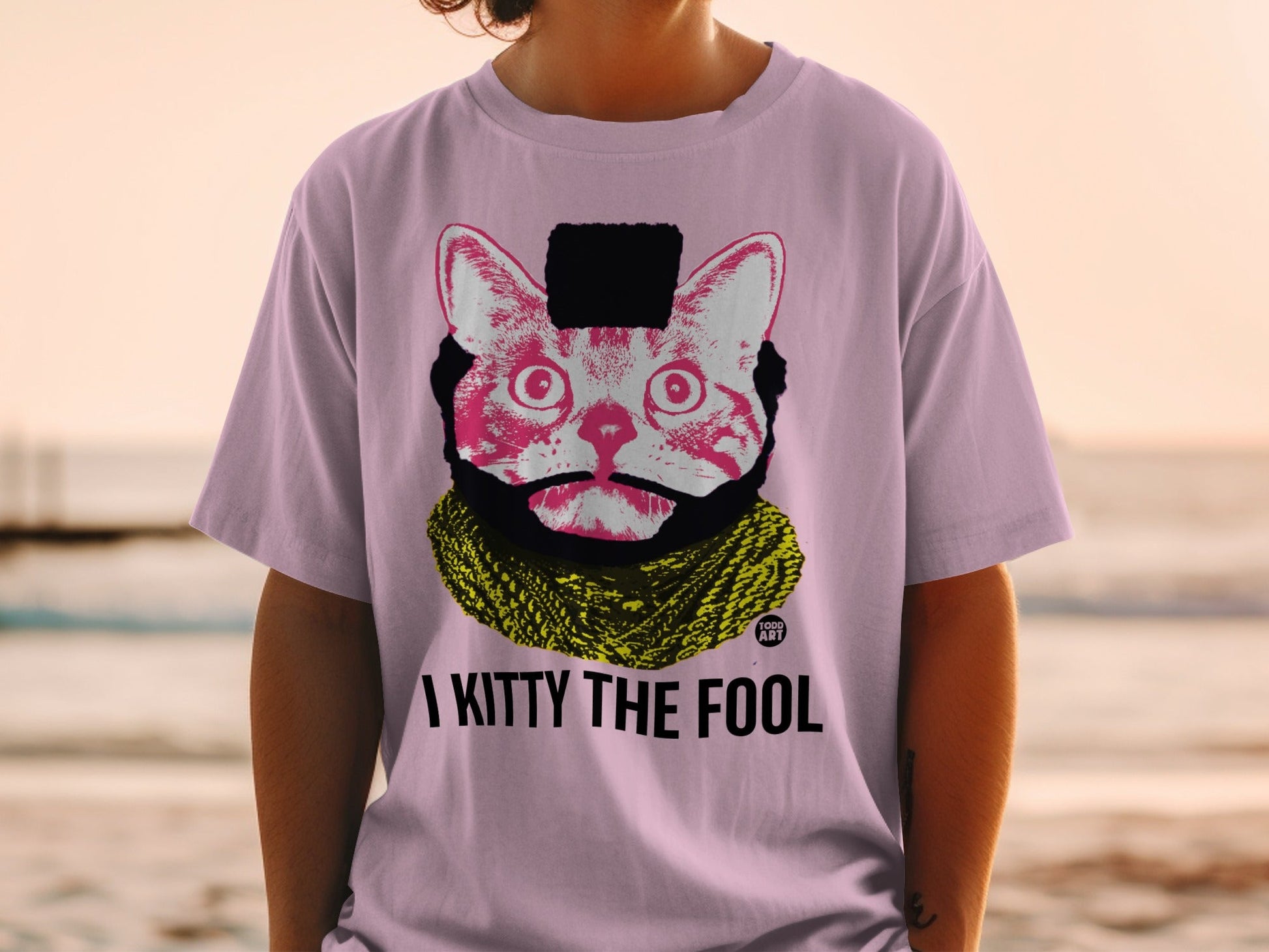 I Kitty The Fool Graphic Cat Design T-Shirt