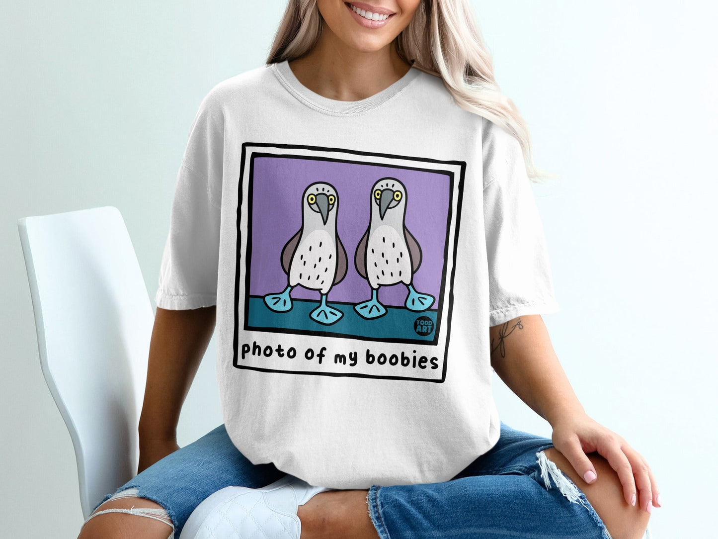 Cartoon blue-footed boobies with text "photo of my boobies".