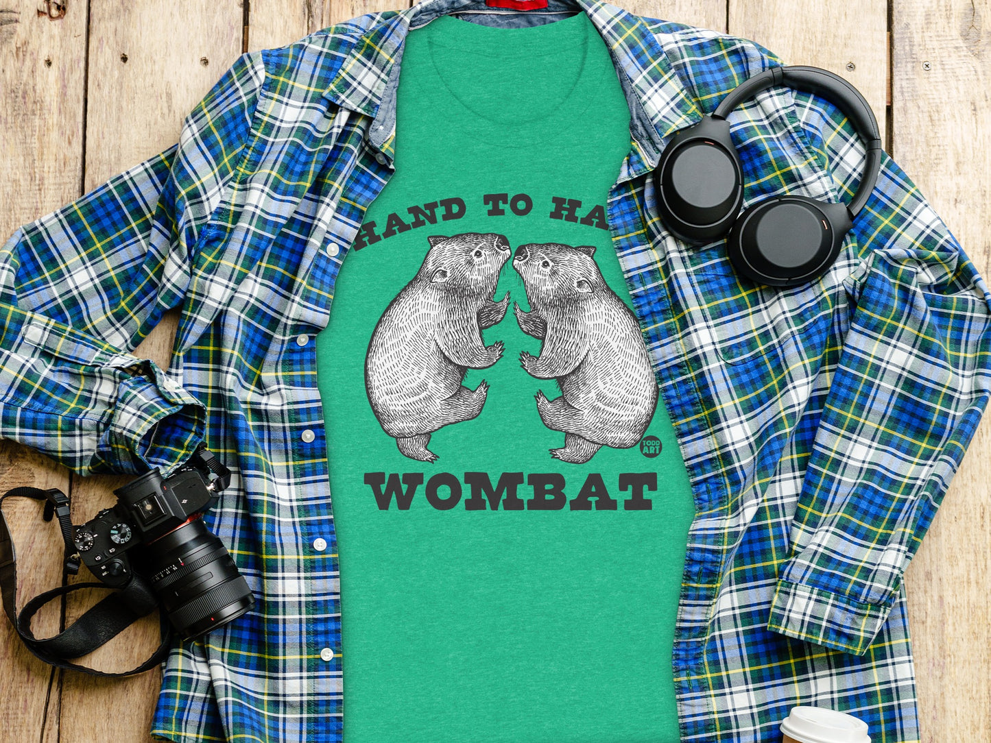 Hand to Hand Wombat Funny Graphic T-Shirt