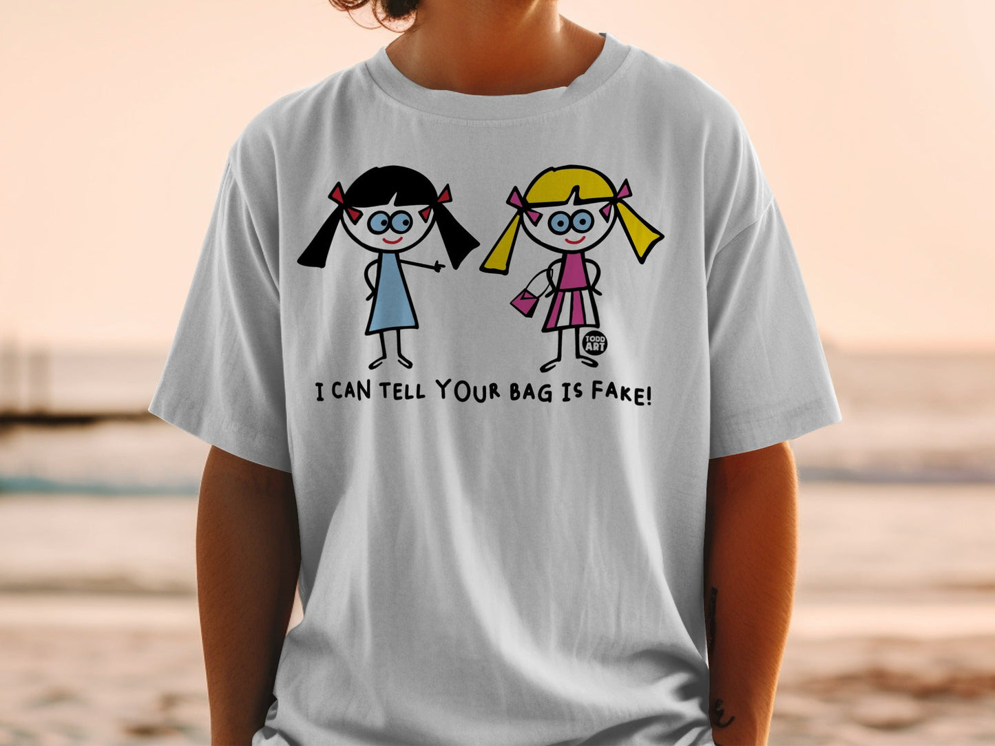 Funny Cartoon 'I Can Tell Your Bag Is Fake!' T-Shirt
