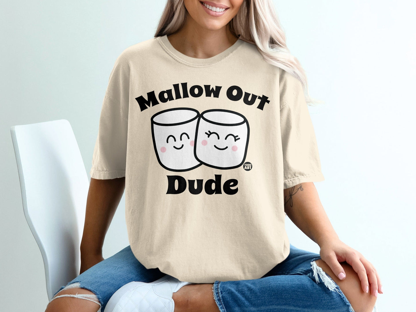 Mallow Out Dude Cute Marshmallows Graphic T-shirt