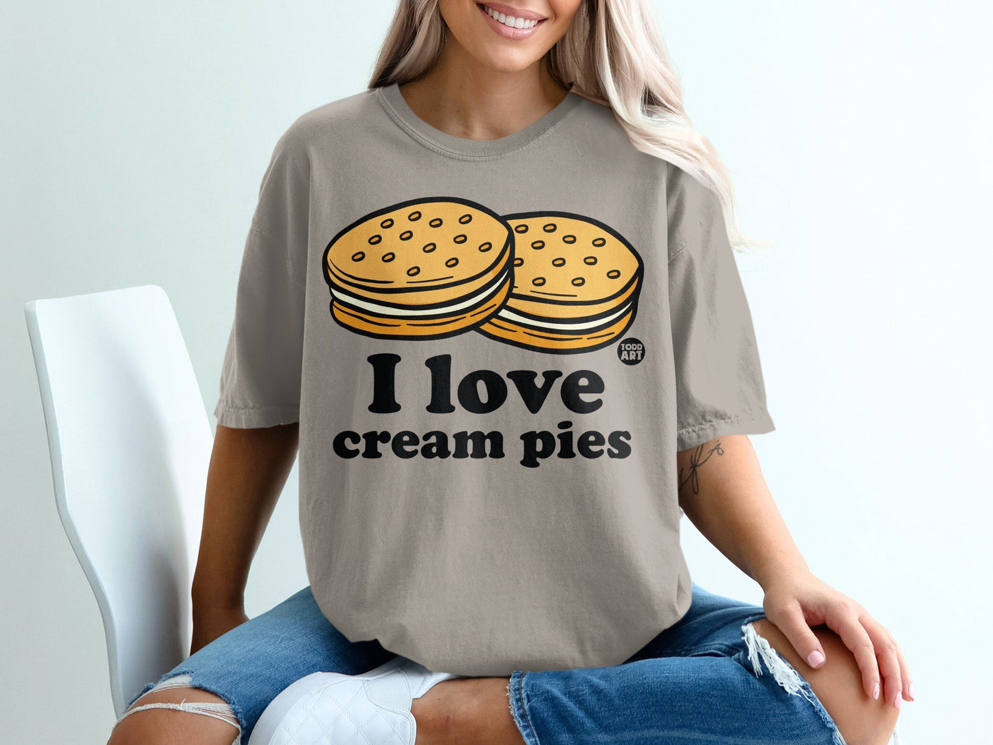 I Love Cream Pies Graphic Printed T-Shirt