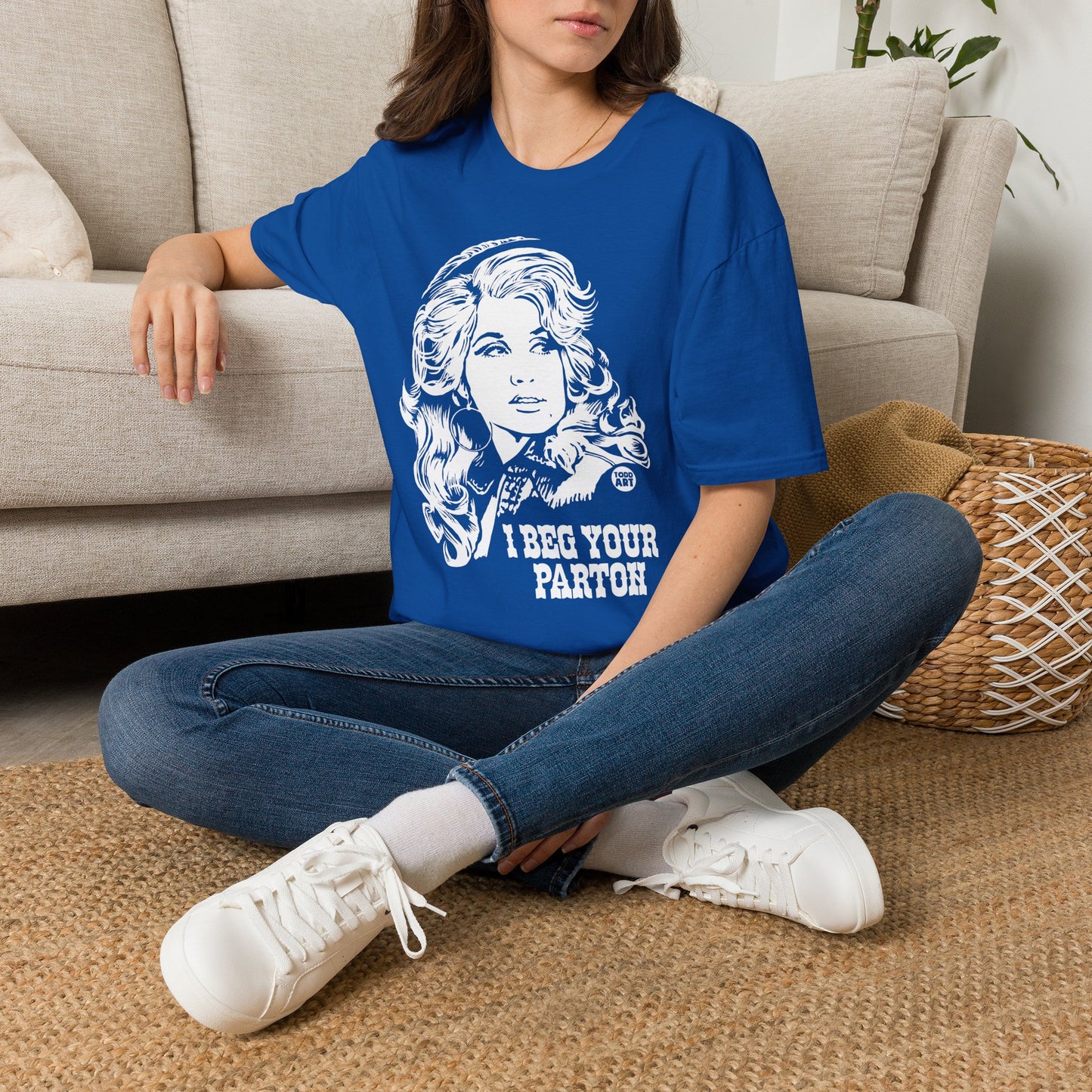 Dolly Parton Portrait T-Shirt — “I Beg Your Parton” Retro Country Graphic Tee