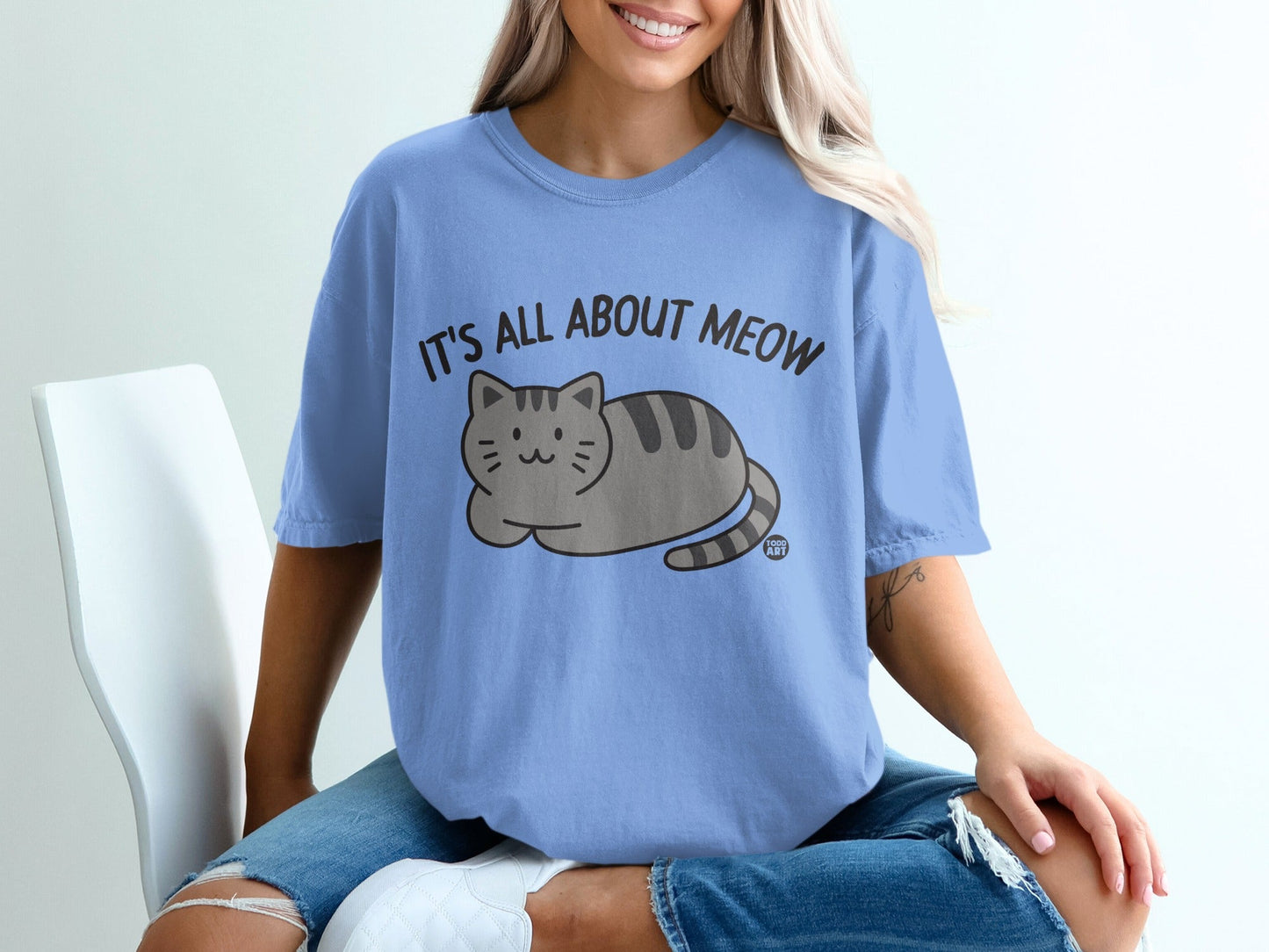 It's All About Meow Adorable Cat Graphic Shirt