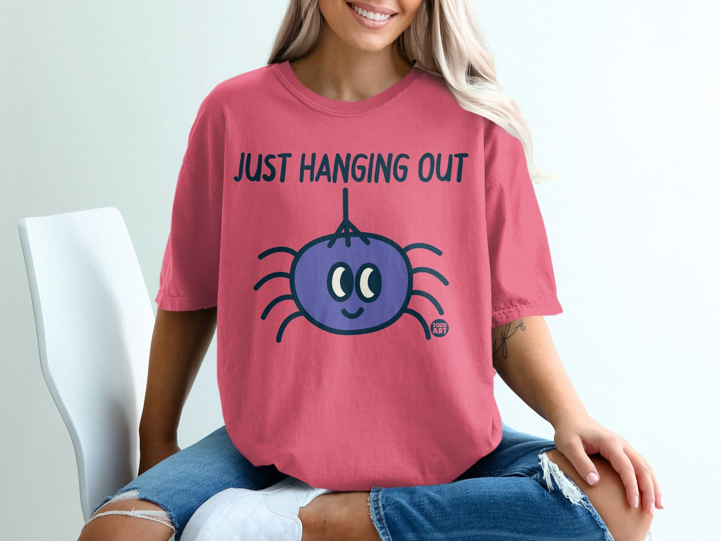 Just Hanging Out Cute Spider Illustration Shirt