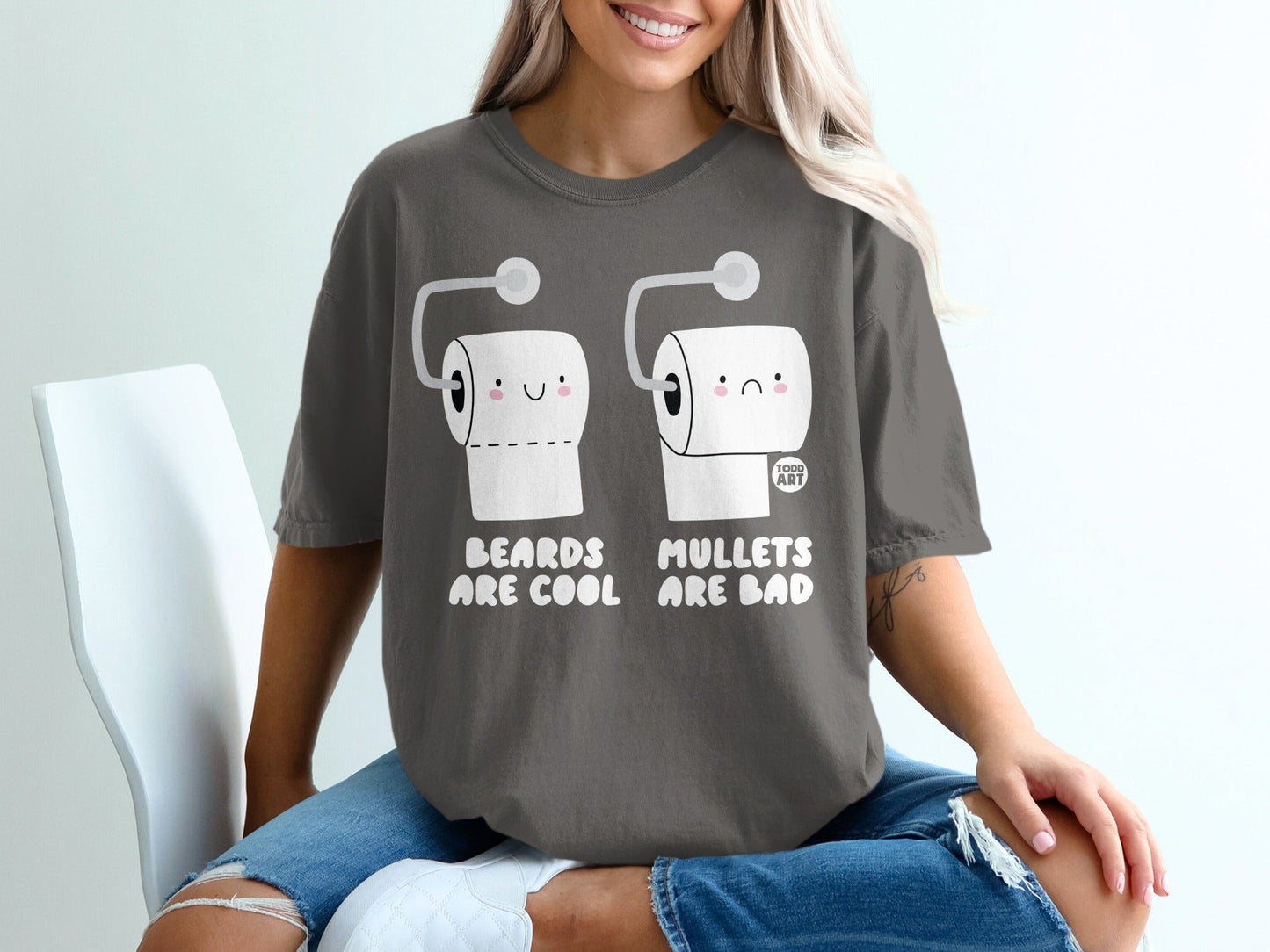 Gray t-shirt with cartoon toilet paper rolls, "BEARDS ARE COOL MULLETS ARE BAD" text.