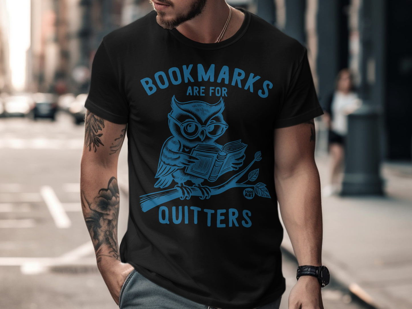 Bookmarks Are For Quitters Owl Design Men's T-Shirt