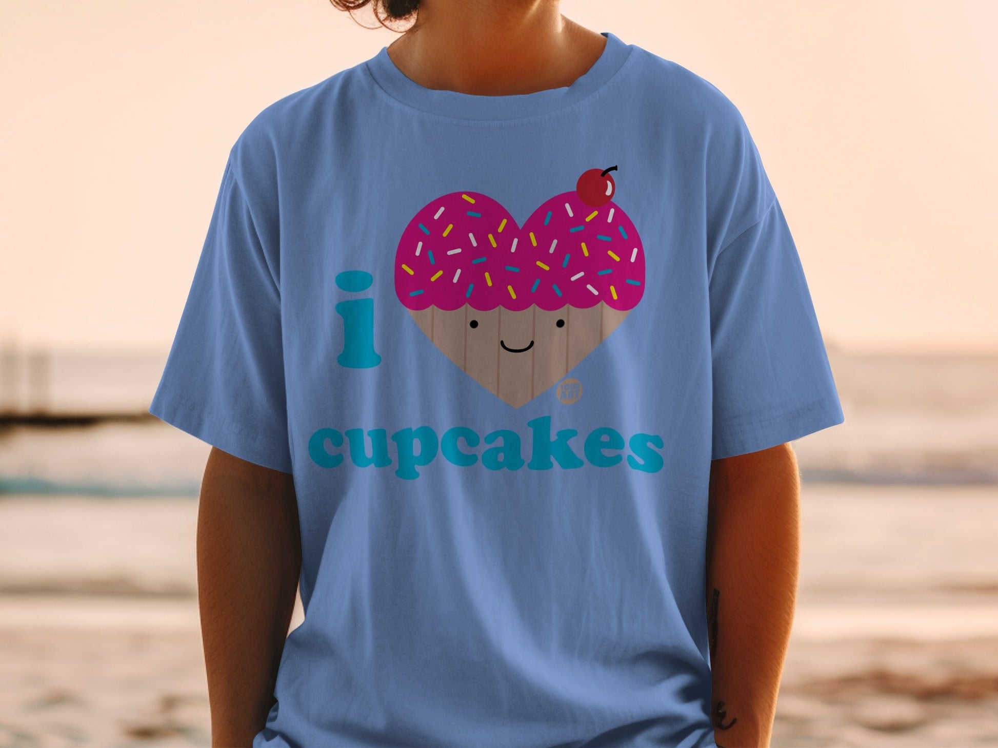 I Love Cupcakes Graphic T-Shirt Fun and Cute Apparel