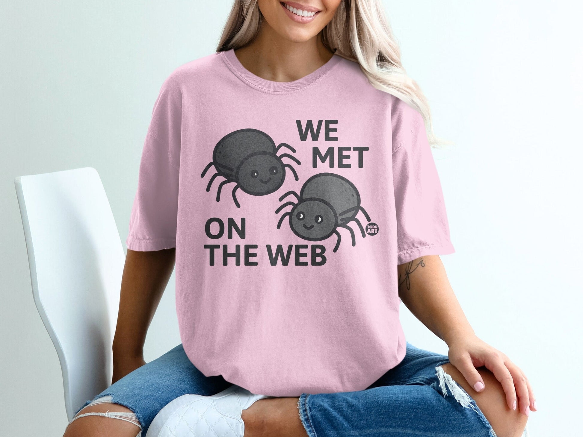 We Met On The Web Cute Spider Graphic T-Shirt