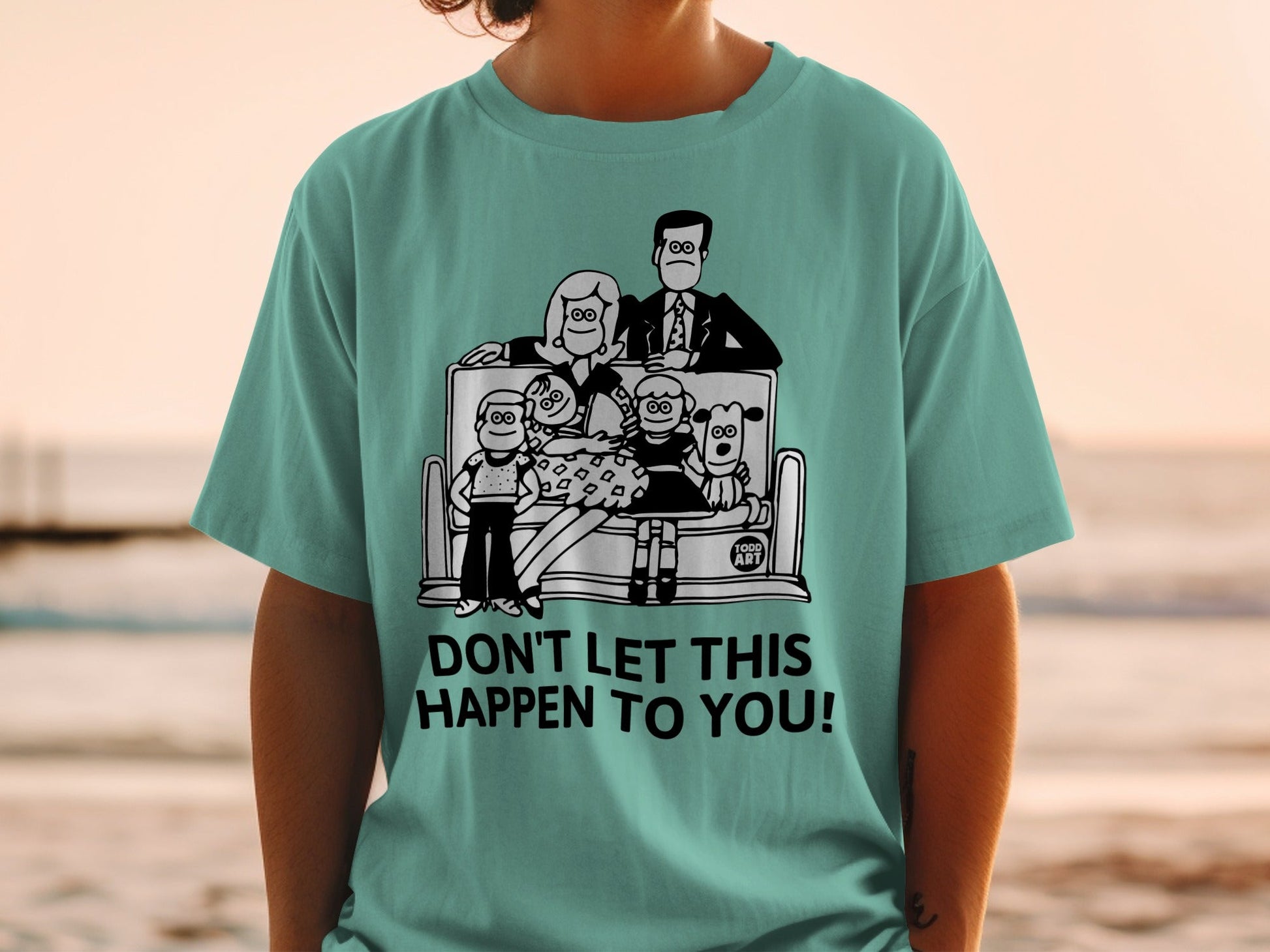 Family on a bench with text "DON'T LET THIS HAPPEN TO YOU!"