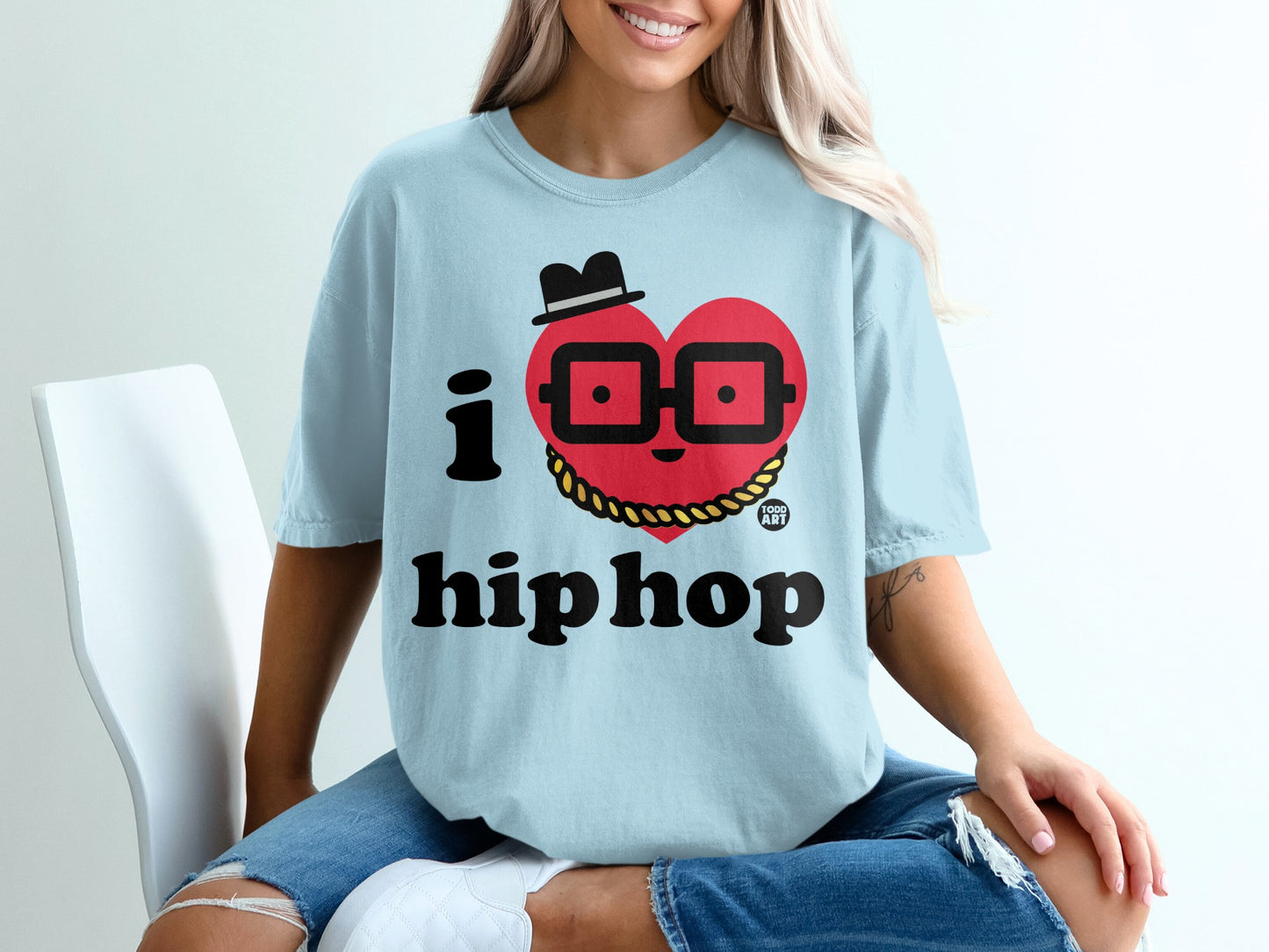 I Love Hip Hop Graphic Tee with Heart and Glasses Design
