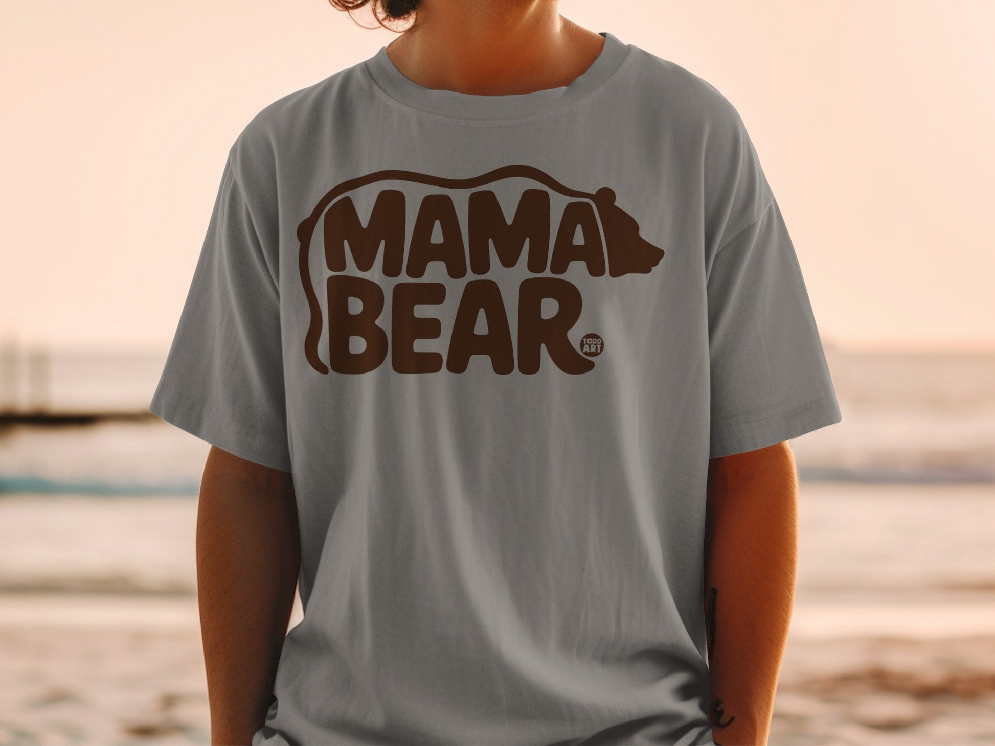 Stylish Mama Bear Printed Graphic T-Shirt