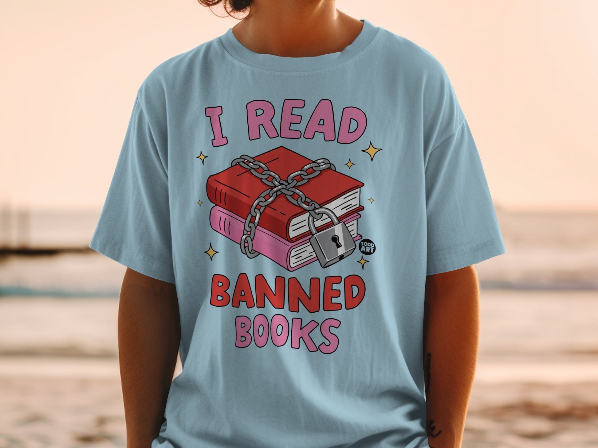 I Read Banned Books Graphic T-Shirt for Book Lovers