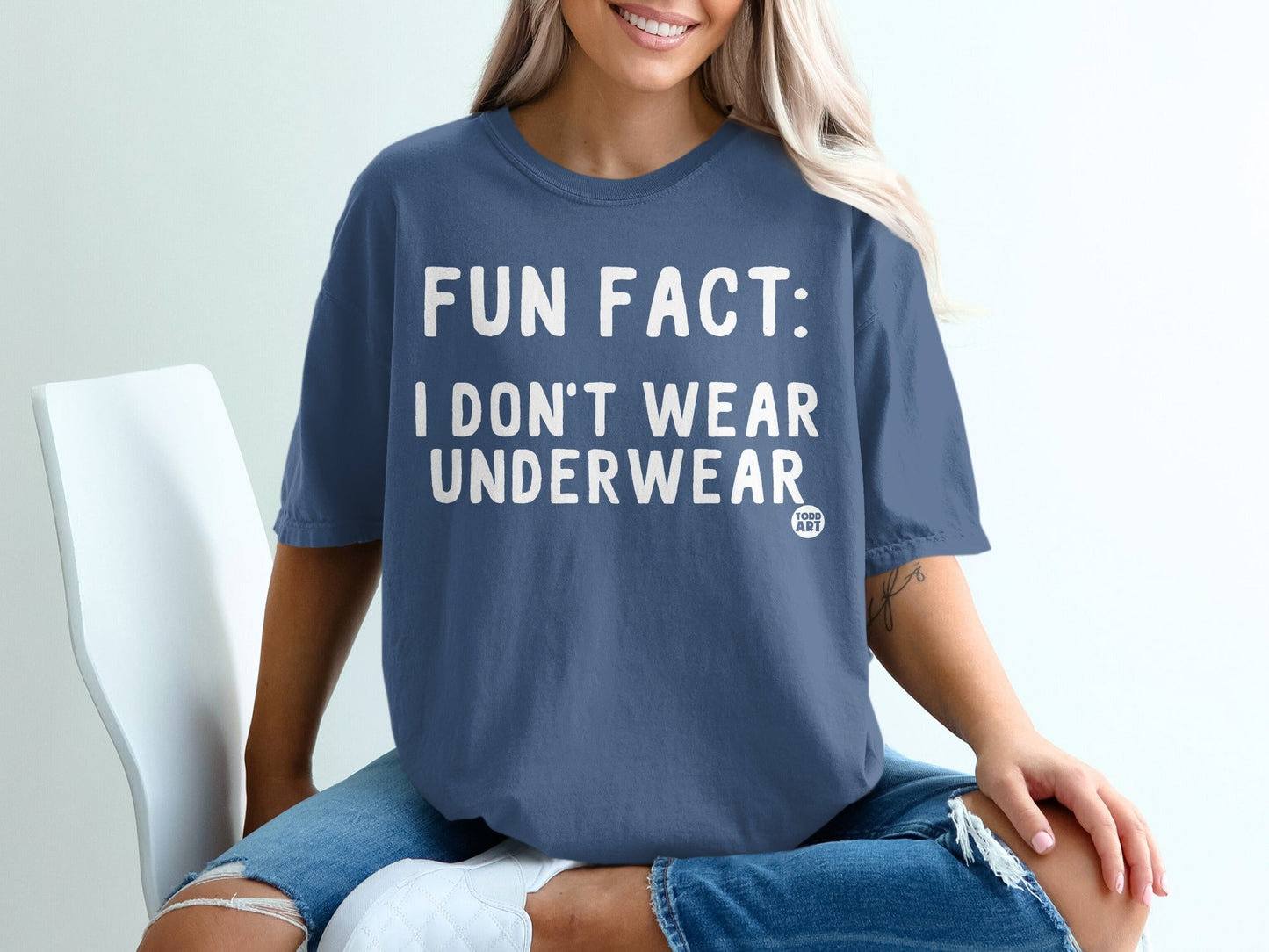 Fun Fact I Don't Wear Underwear Graphic T-shirt