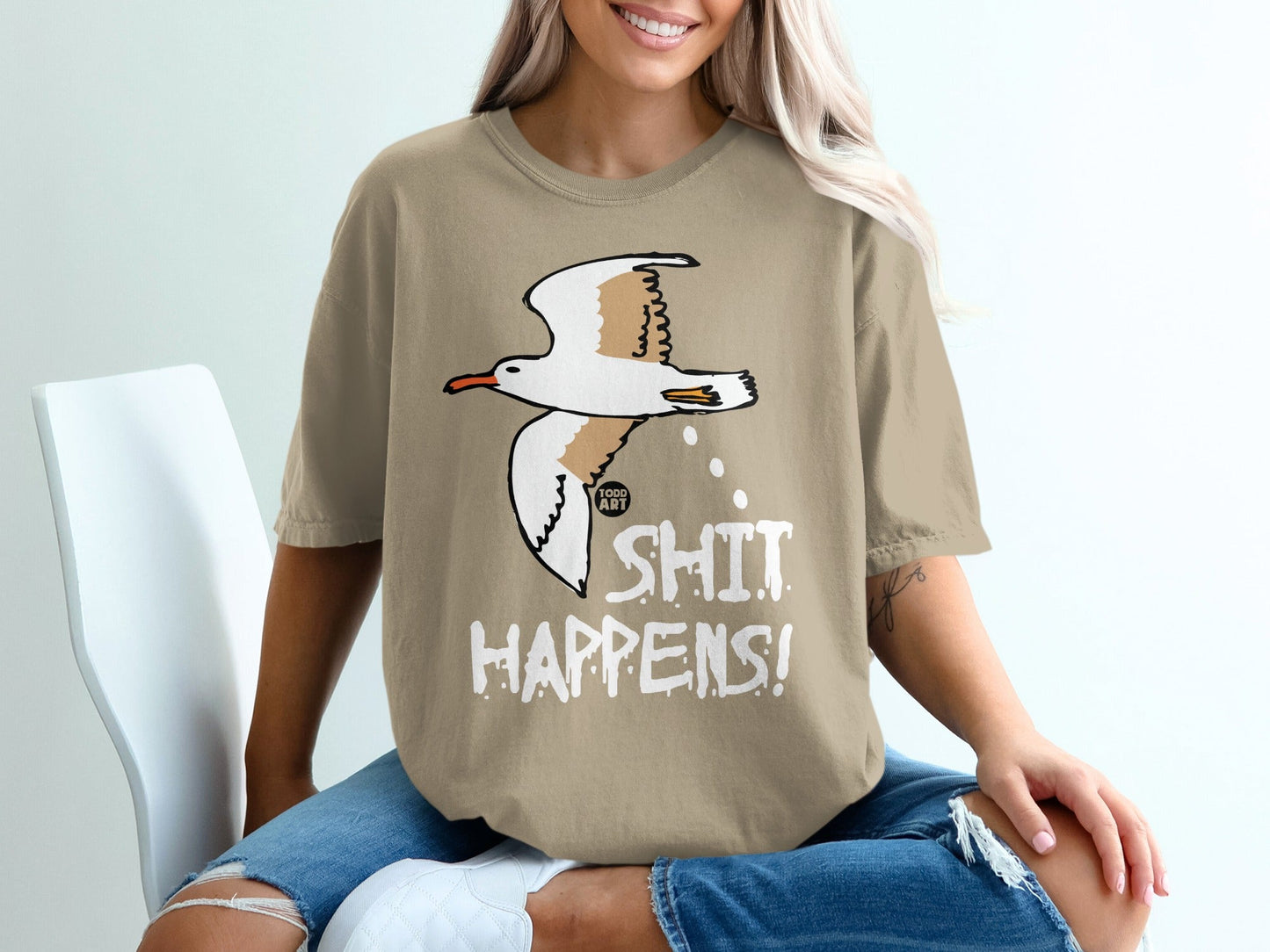 Shit Happens Seagull Graphic T-Shirt for Casual Wear