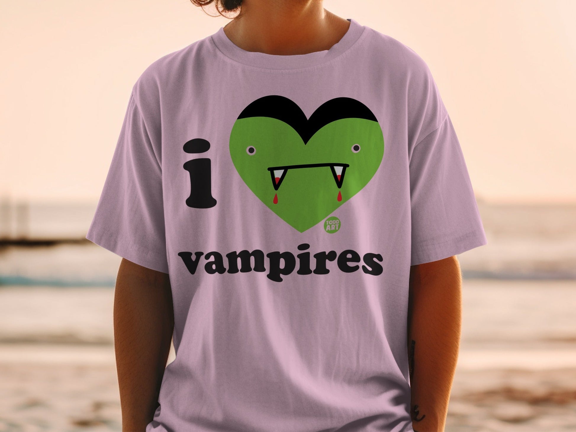 I Love Vampires Heart Design Graphic Tee