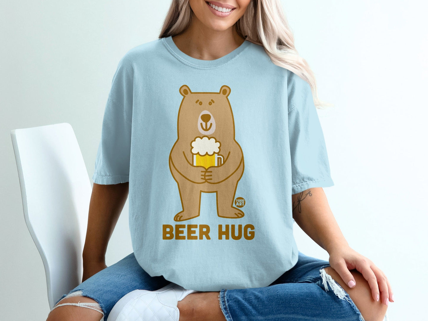 Funny Beer Hug Bear Graphic Tee Shirt for Relaxed Look