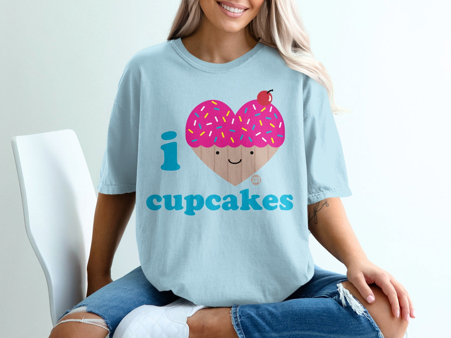 I Heart Cupcakes Graphic Tee Fun Cake Design Shirt