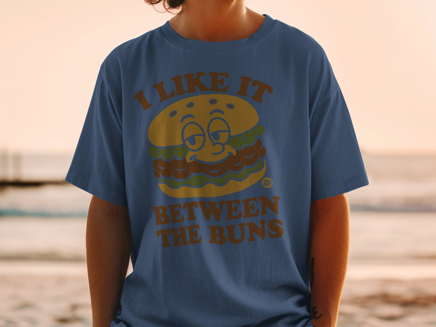I Like It Between The Buns Burger Graphic T-Shirt