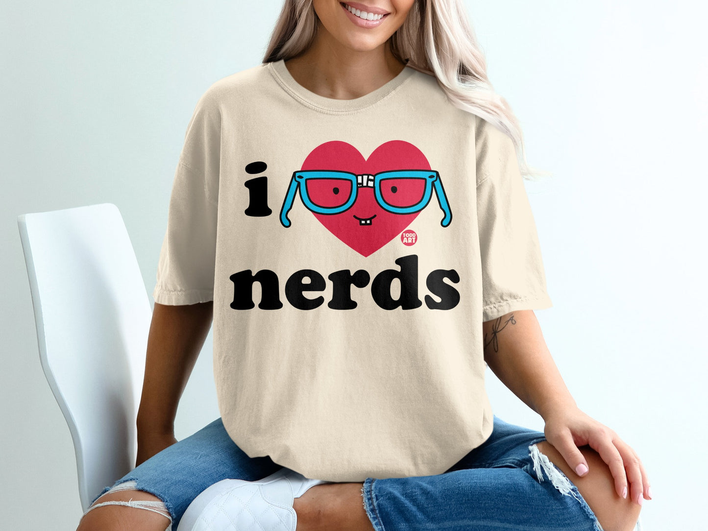 I Love Nerds Graphic Tee for Nerdy Enthusiasts Shirt