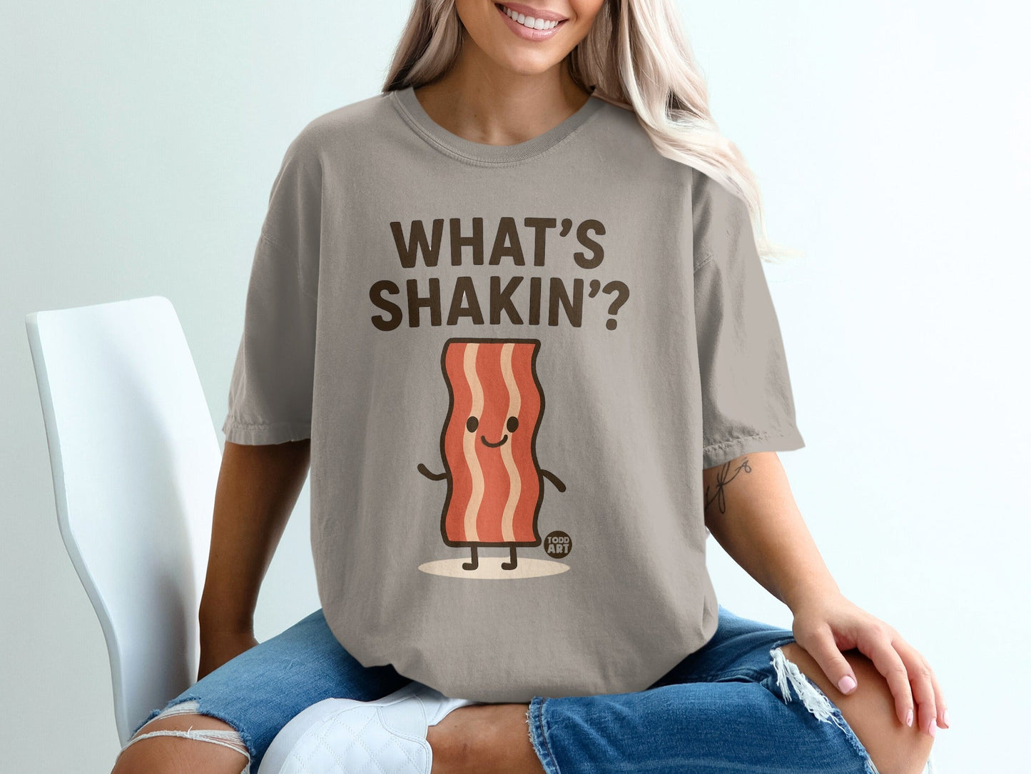 What's Shakin' Bacon Design T-Shirt