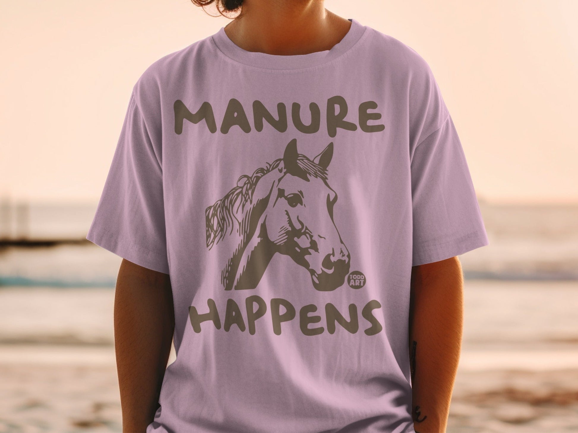 Funny Manure Happens Horse Print Graphic T-Shirt