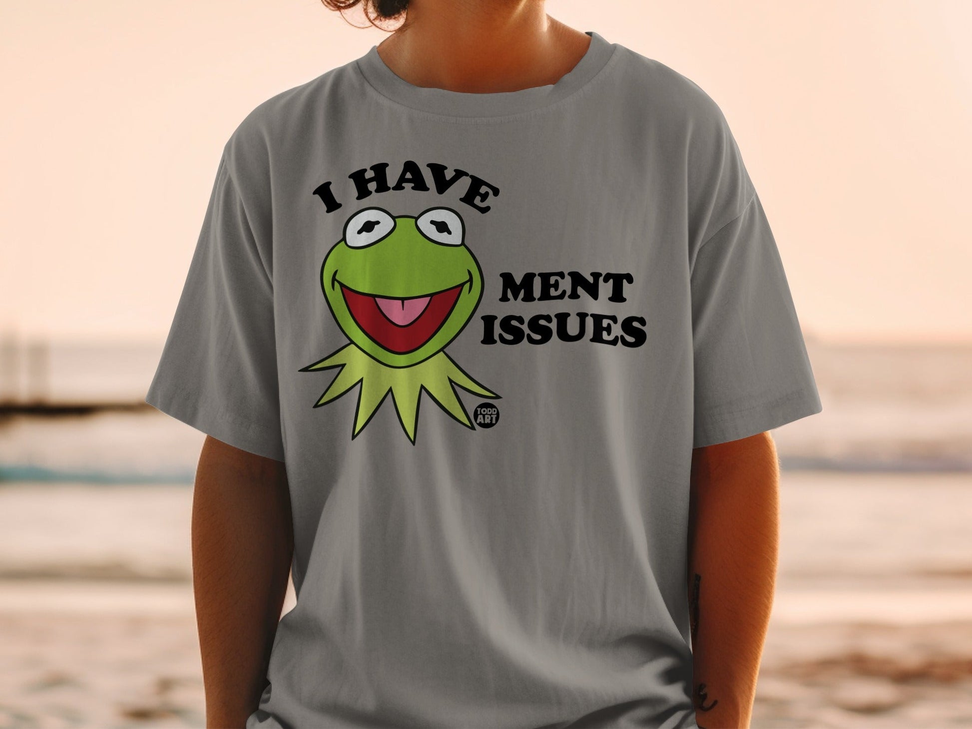 Gray t-shirt featuring Kermit the Frog with "I HAVE MENT ISSUES" text.