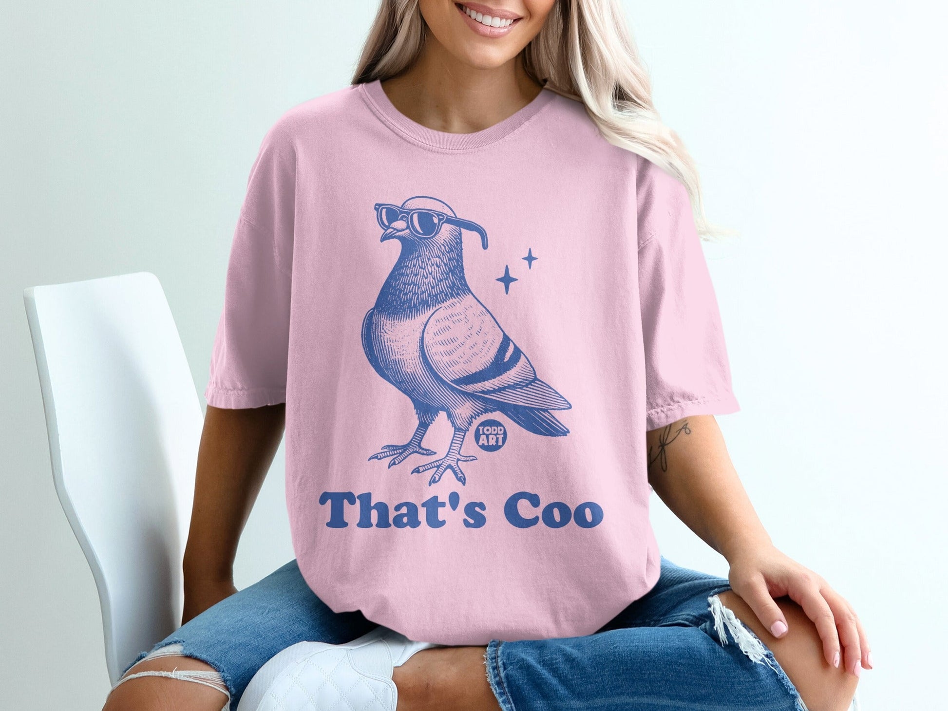 Todd Art That's Coo Graphic Design T-Shirt