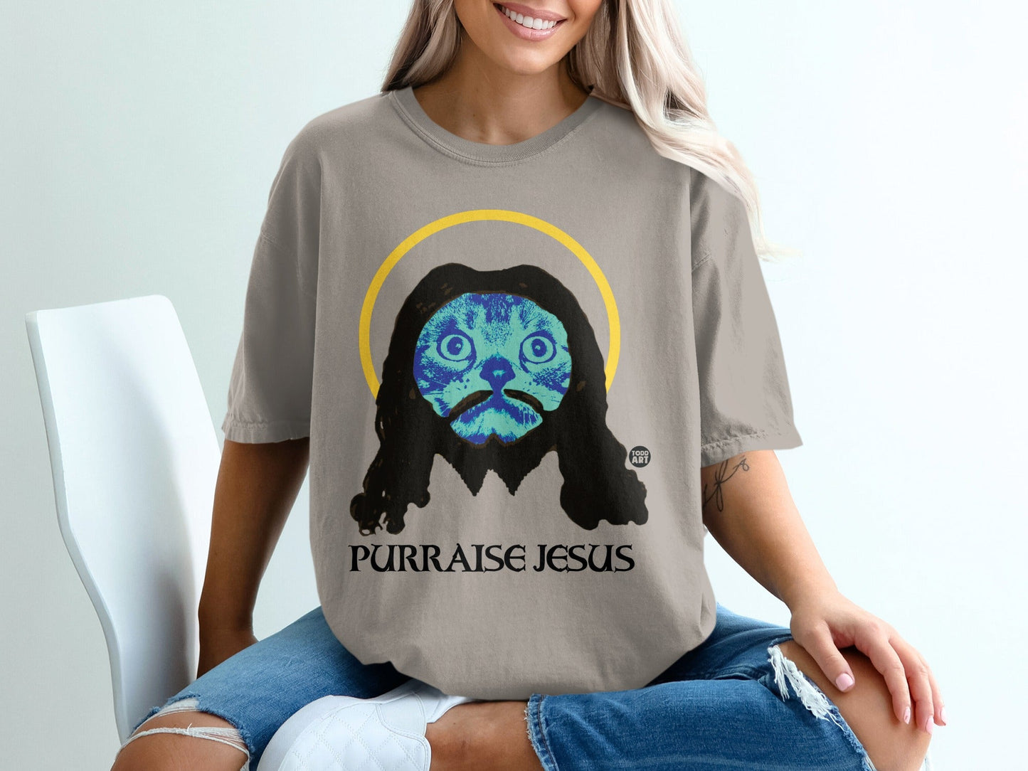 Unique Purrraise Jesus Cat Design Casual Graphic Tee