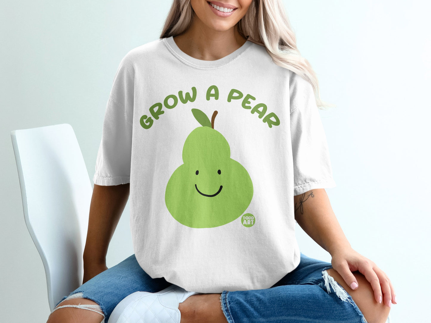 Grow A Pear Curved Text Smiling Pear product type