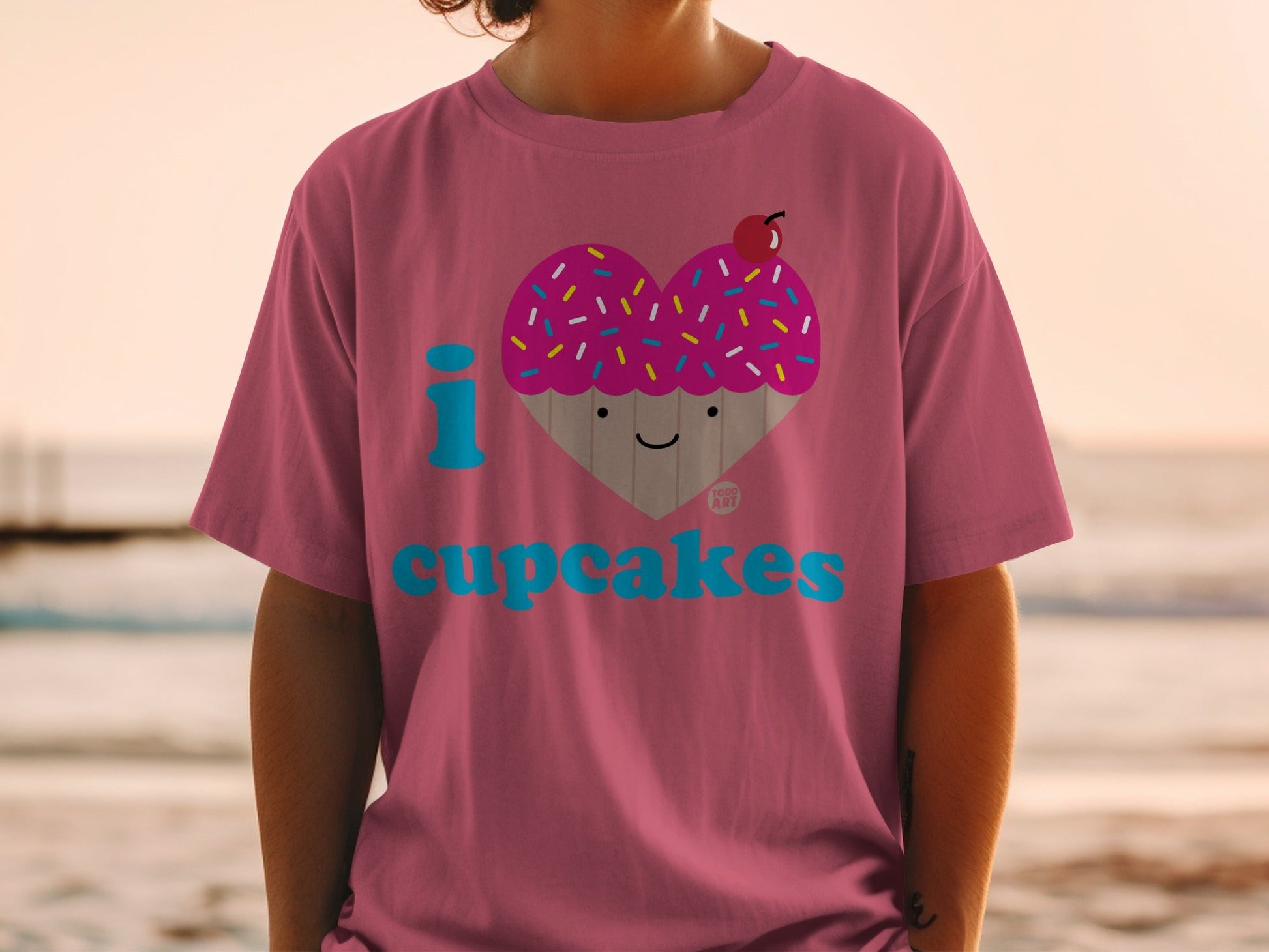 I Love Cupcakes Cute Pink Tee Shirt for Cupcake Lovers