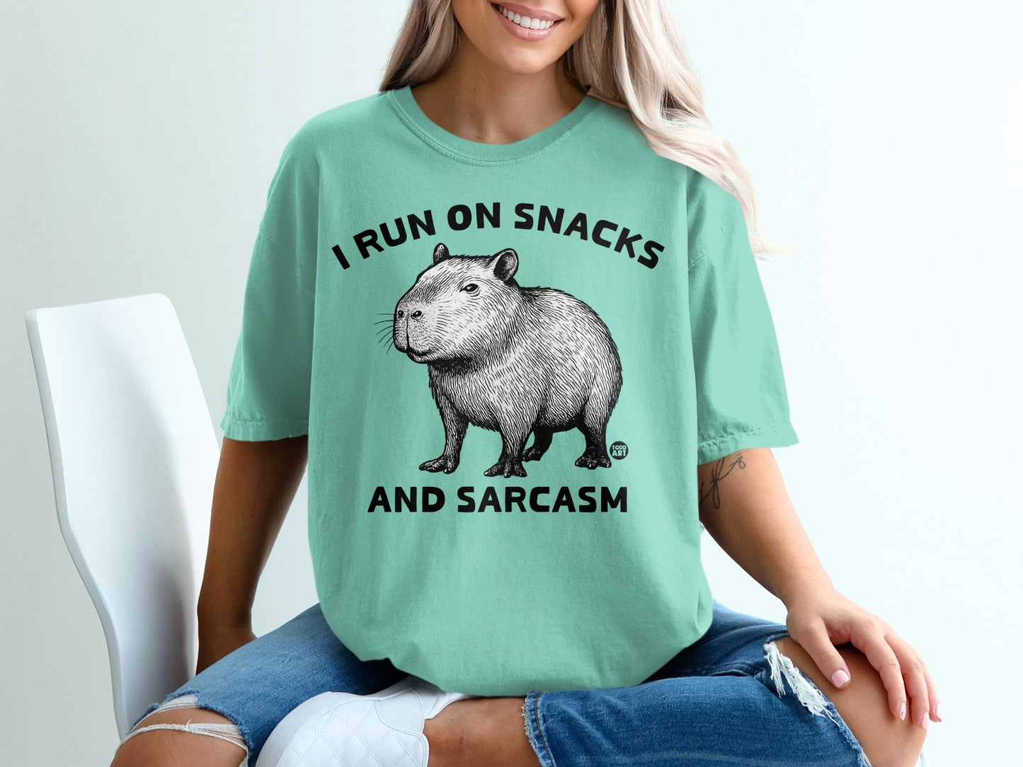 I Run On Snacks And Sarcasm Capybara Graphic T-Shirt