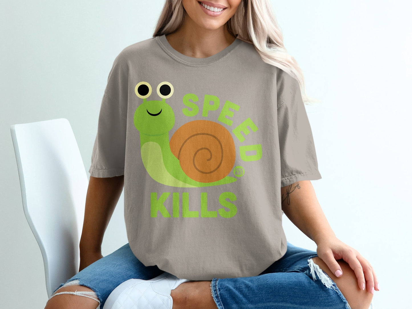 Fun Snail Graphic Tee with Speed Kills Design