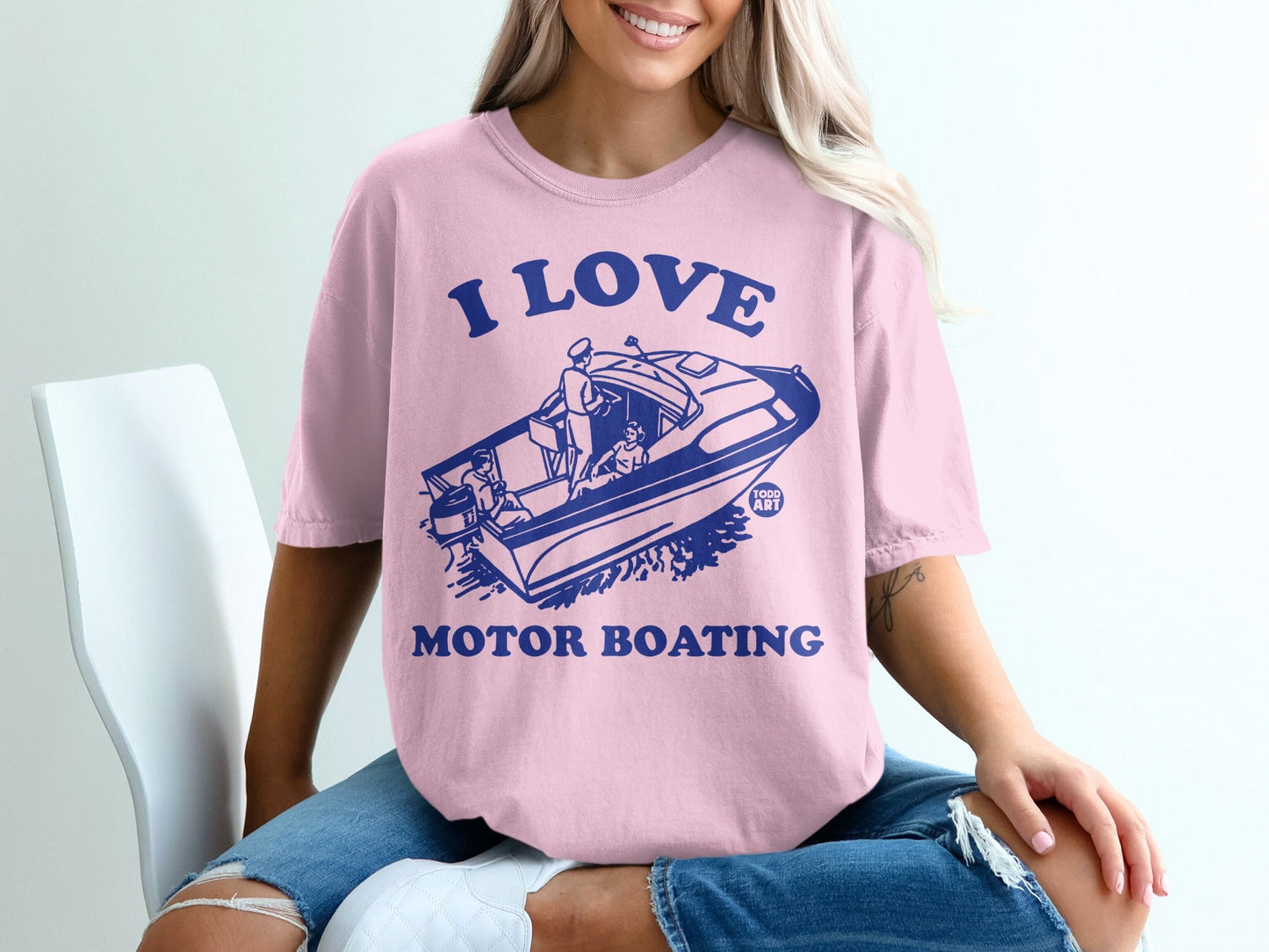 I Love Motor Boating Graphic Tee with Boat Print