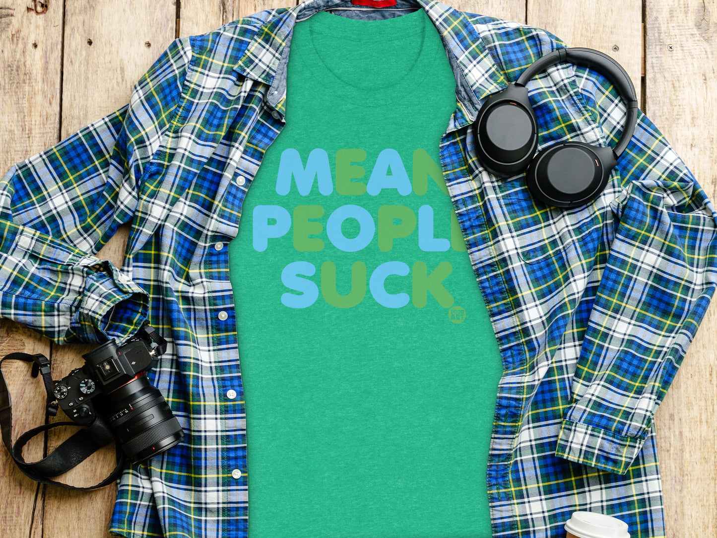 Mean People Suck Graphic Tee Ideal for Casual Wear