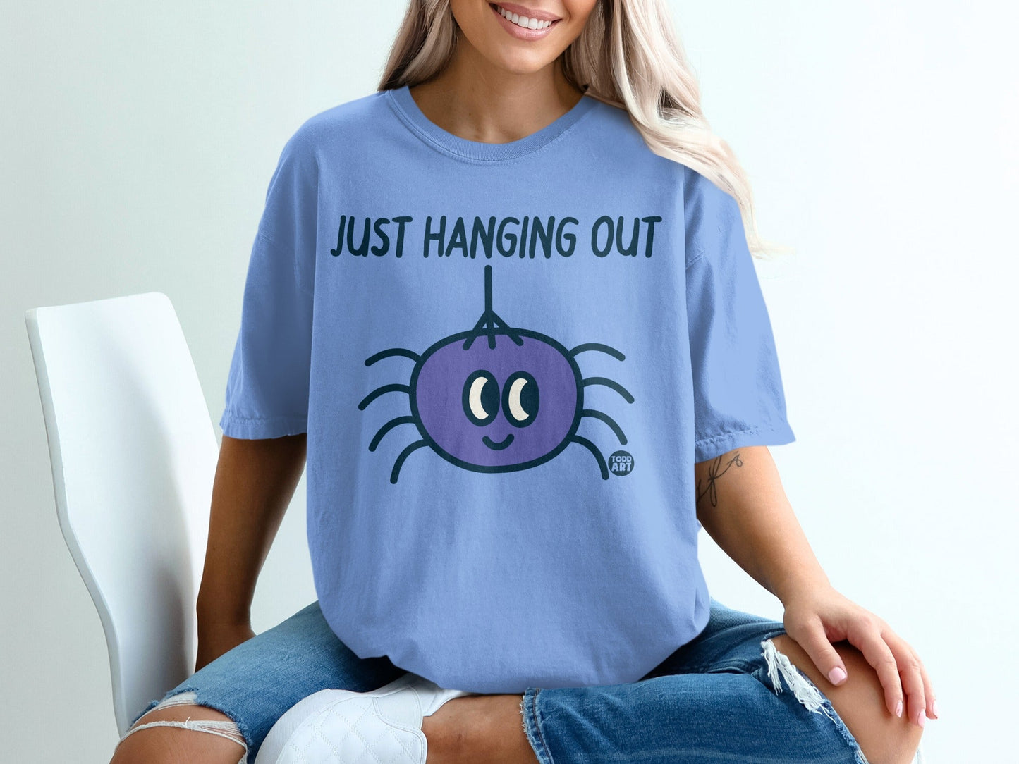 Just Hanging Out Cute Spider Graphic T-Shirt
