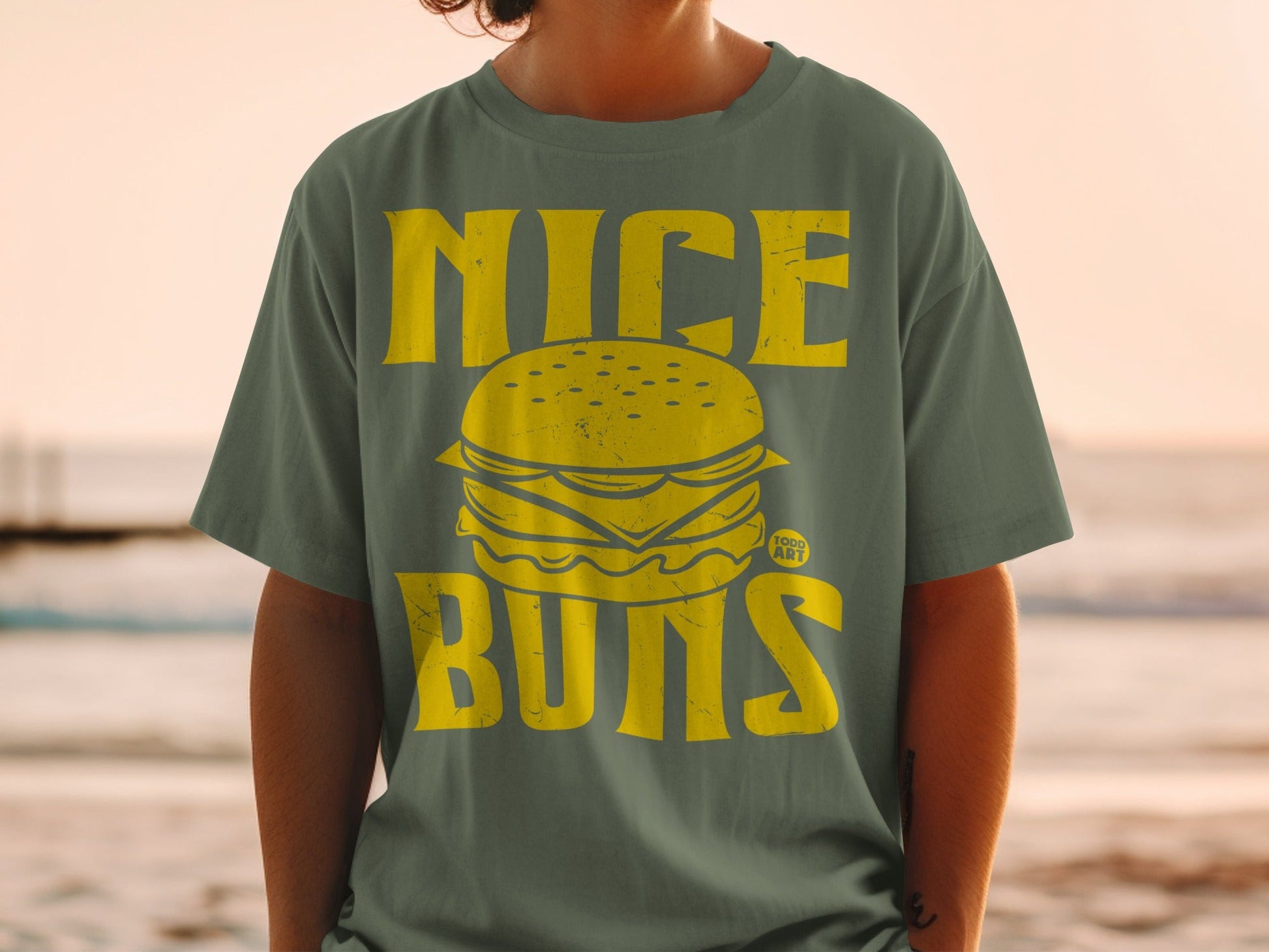 Nice Buns Burger Graphic Print T-Shirt