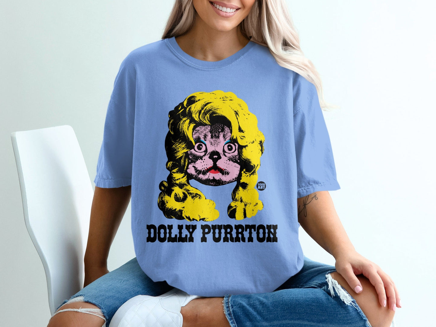 Dolly Purrton Graphic Print Light Blue T-shirt