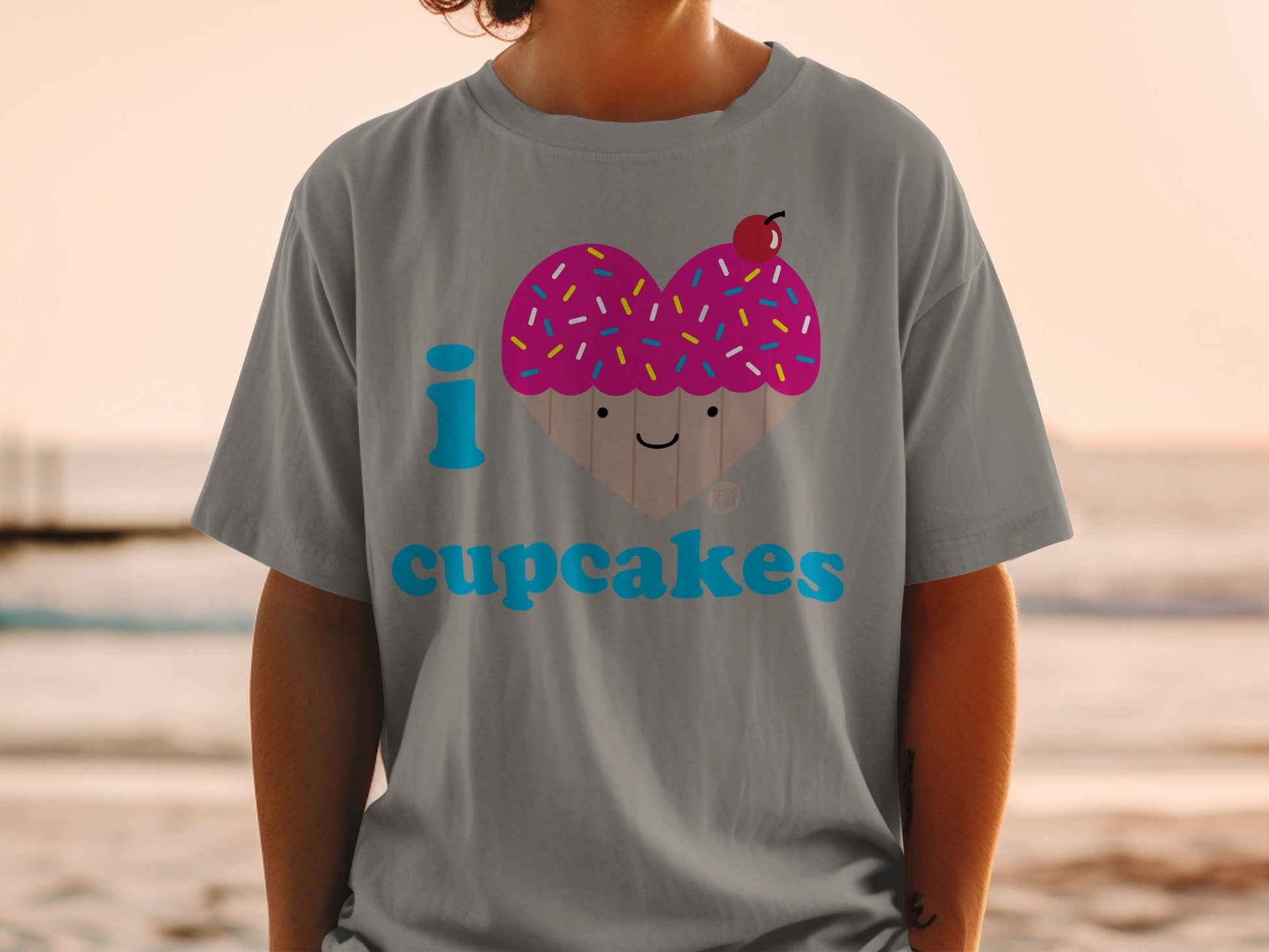 I Love Cupcakes Cute Happy Muffin Face Shirt