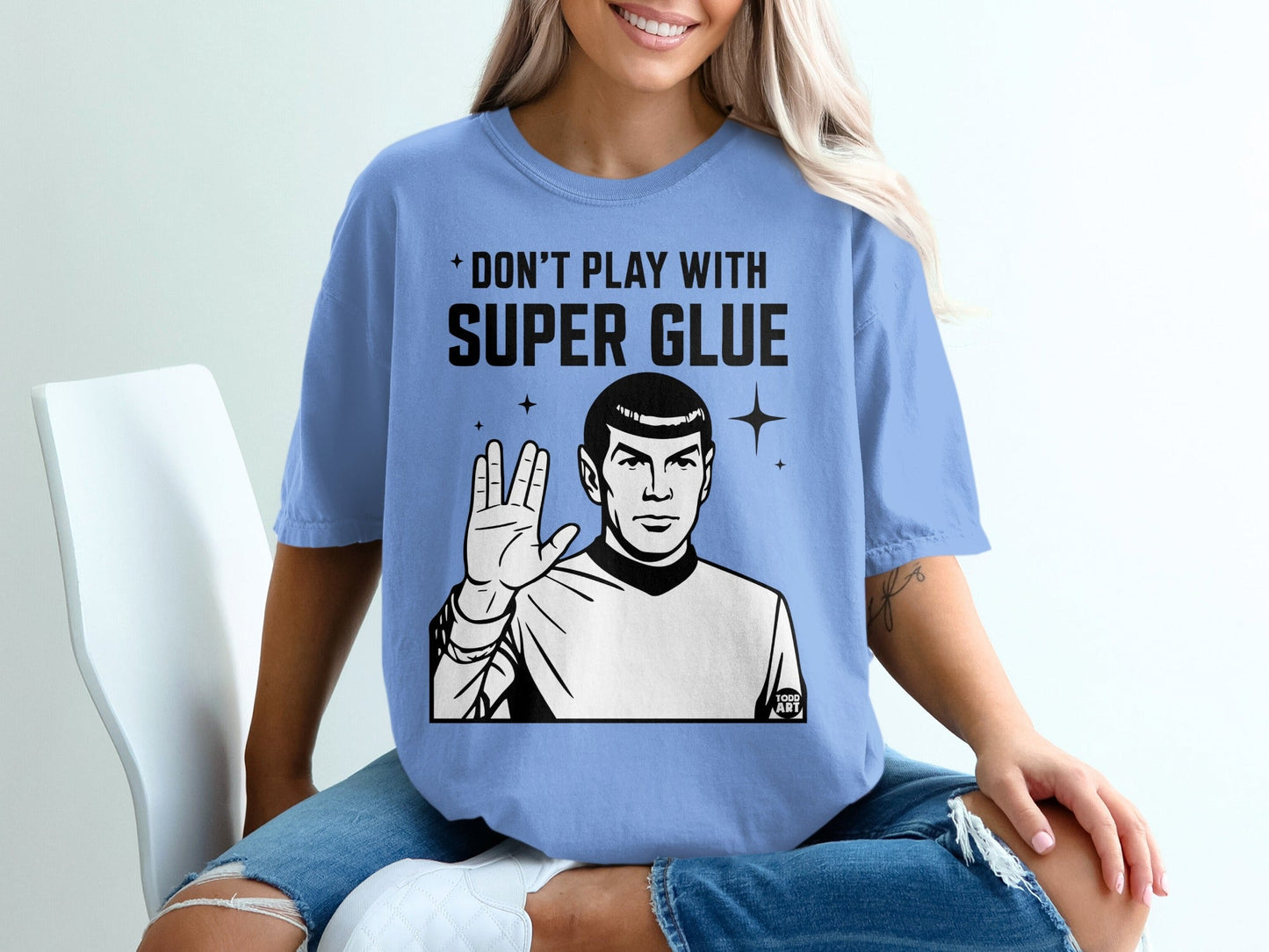 T-shirt with Spock from Star Trek saying "Don't Play With Super Glue".