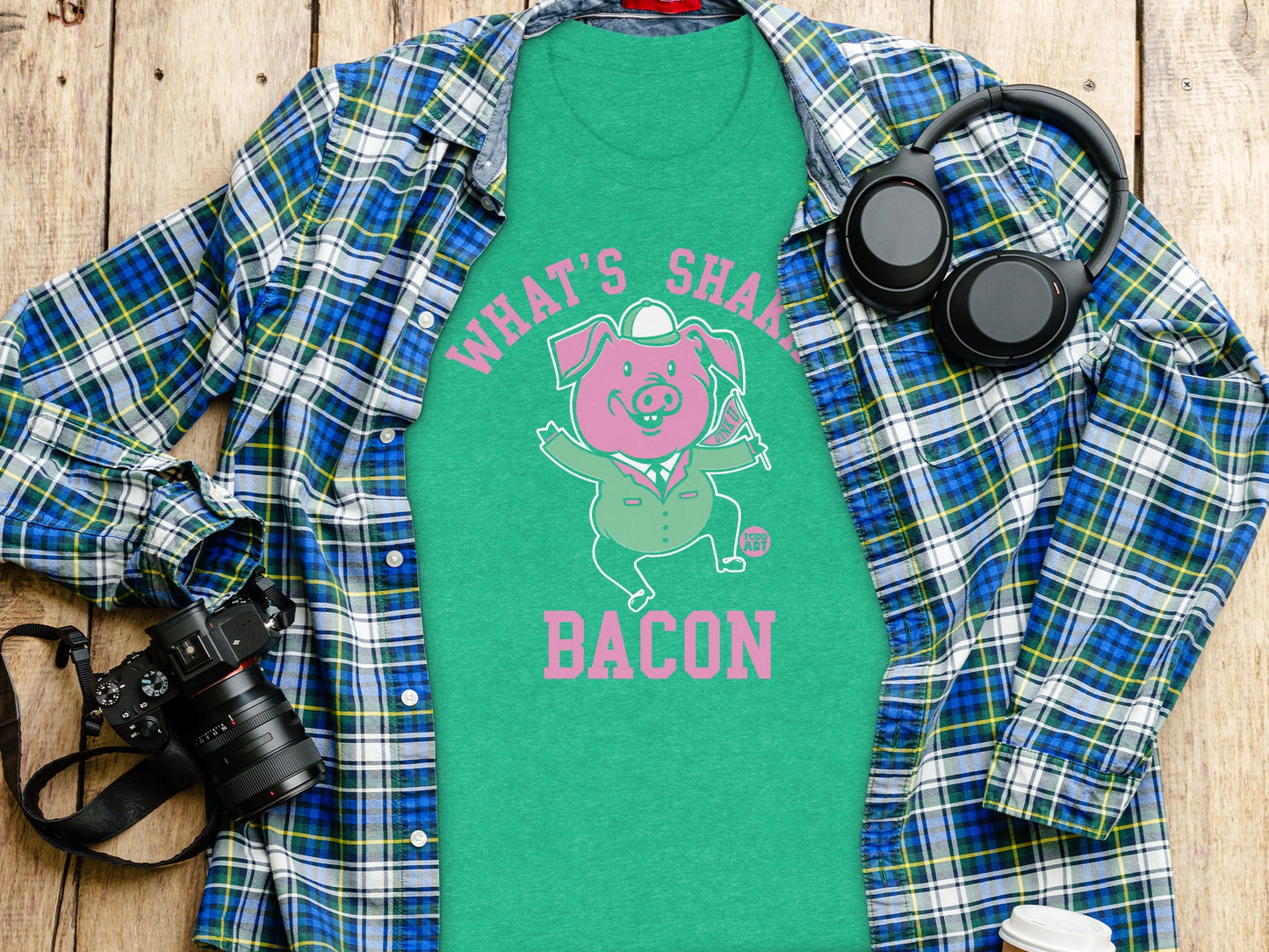 What's Shakin' Bacon Pig Printed Green T-Shirt Product